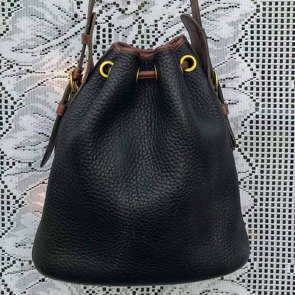 Vintage Dooney and Bourke bag - Picture 8 of 9